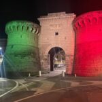 Porta Napoletana, Velletri, tricolore